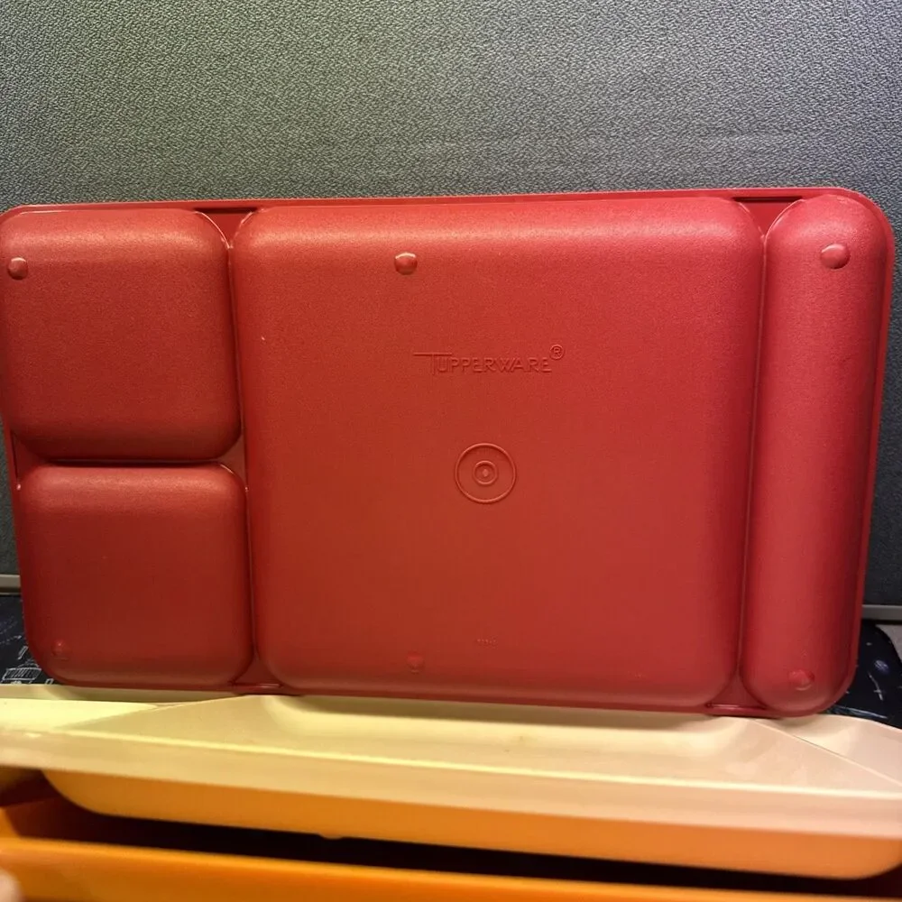 Tupperware vintage set